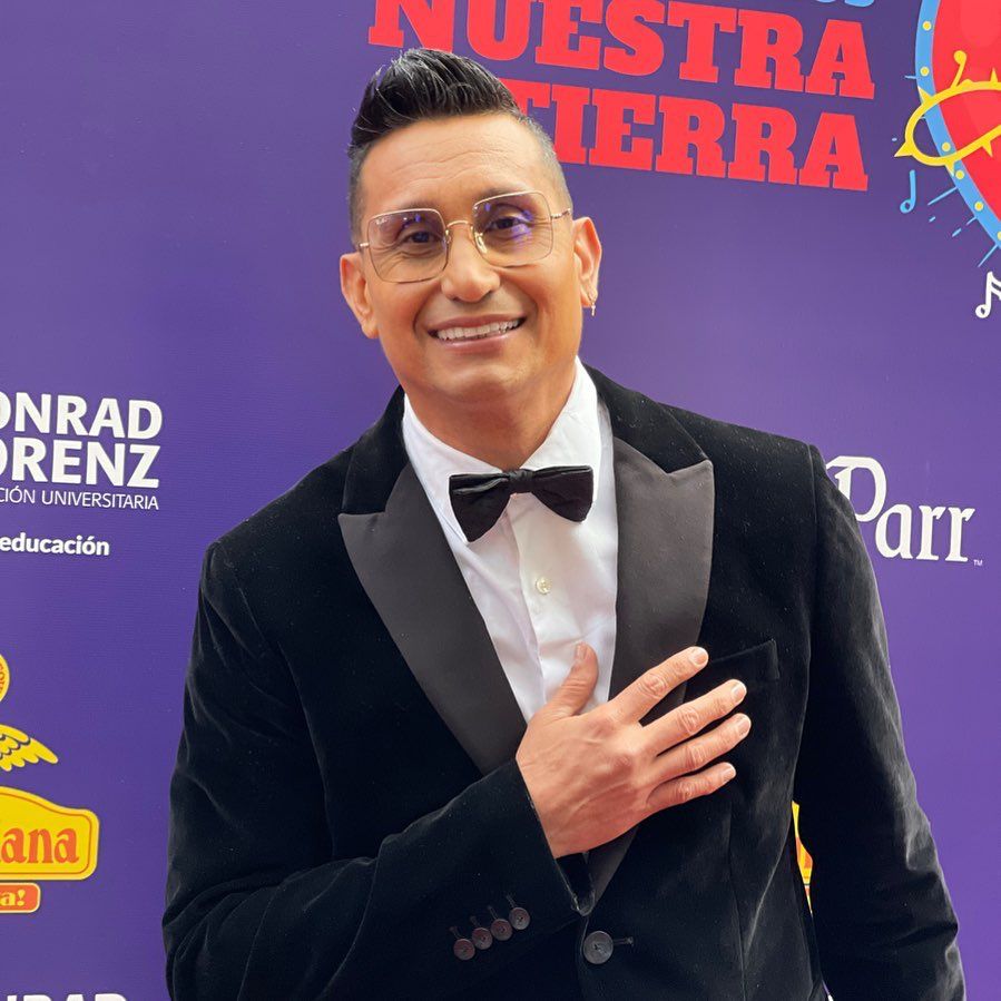 Hebert Vargas, Mejor Artista Vallenato del Año en los Premios Nuestra Tierra